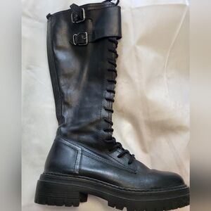 Steve Madden Black Lace-Up Combat Boots New Unworn